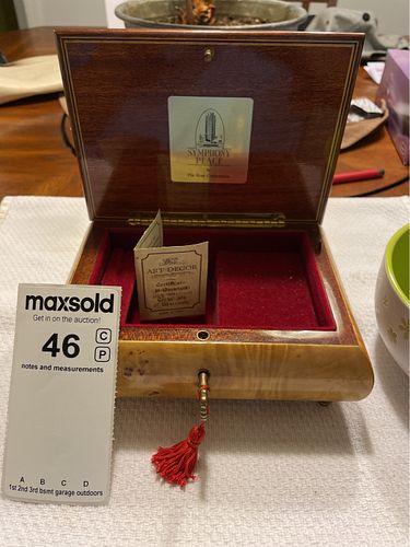 Lot #46 (1 of 4)