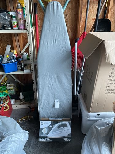 Lot #152 (1 of 3)