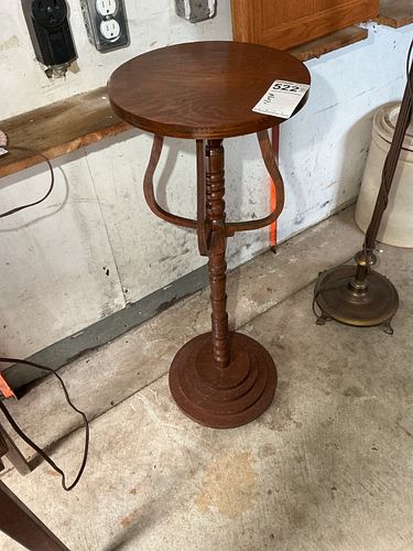 Lot #522 (1 of 4)