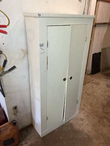 Lot #530 (1 of 4)