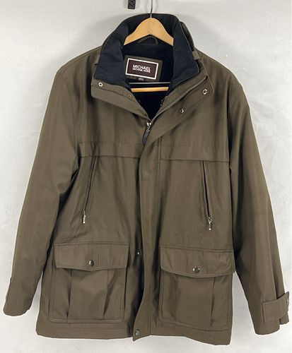 Lot #572 (1 of 4)