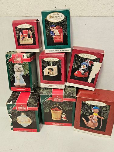 Lot #28 (1 of 4)
