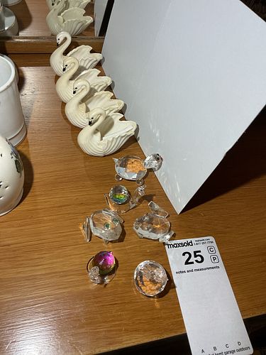 Lot #25 (1 of 6)
