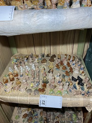 Lot #221 (1 of 12)