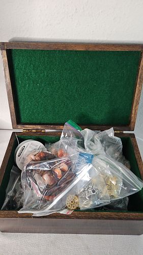 Lot #38 (1 of 8)