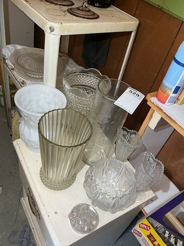 Lot #529 (1 of 9)