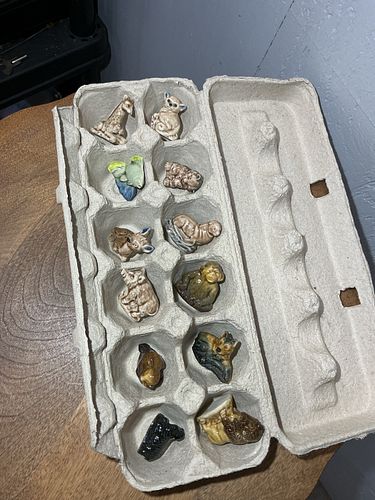 Lot #889 (1 of 4)