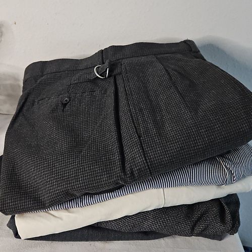Lot #70 (1 of 7)
