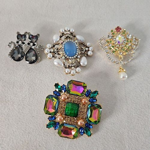 Lot #29 (1 of 4)