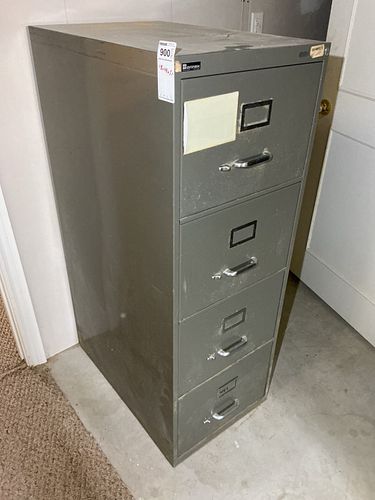 Lot #900 (1 of 4)