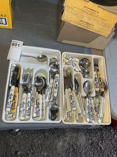 Lot #801 (1 of 5)