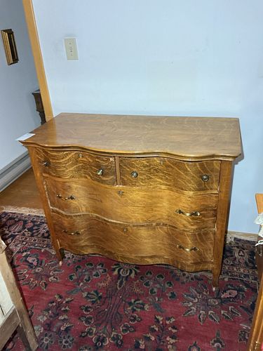 Lot #565 (1 of 5)