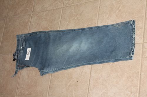 Lot #142 (1 of 3)