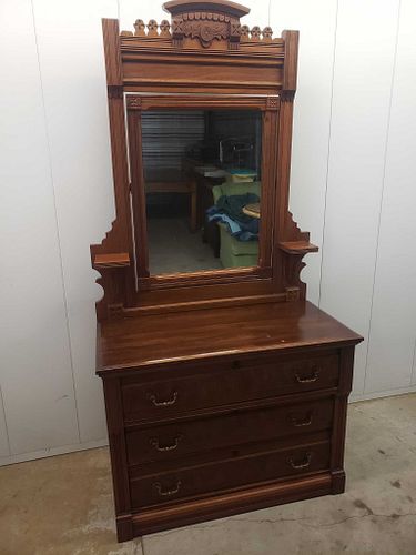 Lot #1 (1 of 8)