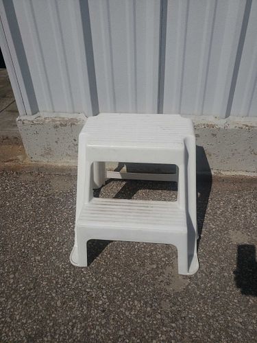Lot #10 (1 of 4)