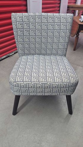Lot #115 (1 of 12)