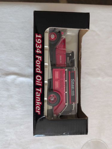 Lot #118 (1 of 4)