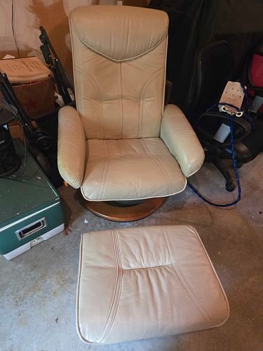 Lot #123 (1 of 3)