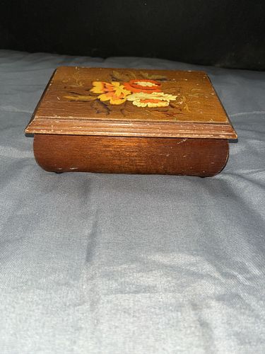 Lot #148 (1 of 8)