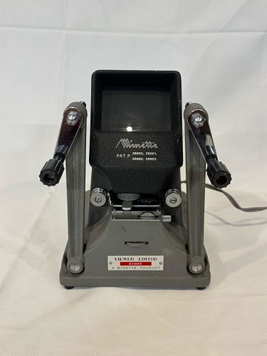 Lot #18 (1 of 8)