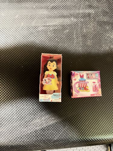 Lot #20 (1 of 5)