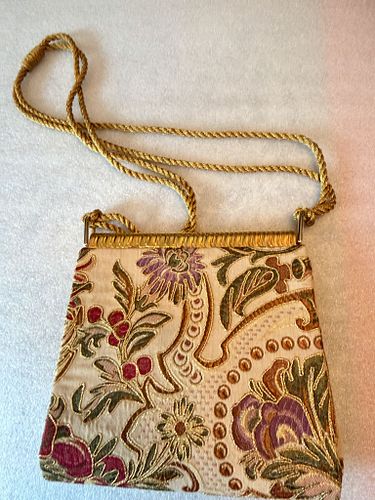 Lot #21 (1 of 4)
