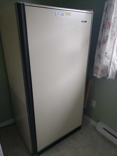 Lot #280 (1 of 8)