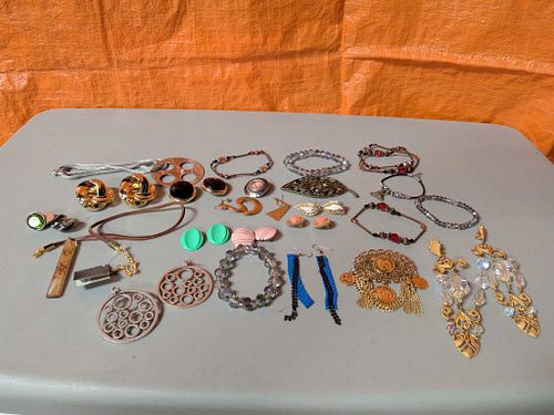 Lot #3 (1 of 3)