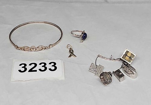 Lot #3233 (1 of 16)