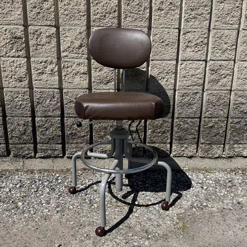 Lot #37 (1 of 6)