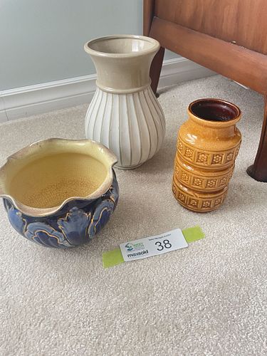 Lot #38 (1 of 9)