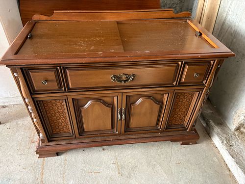 Lot #10 (1 of 20)