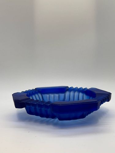 Lot #51 (1 of 8)