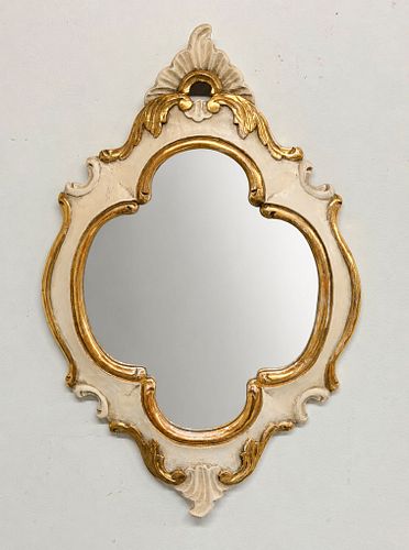 Lot #523 (1 of 4)
