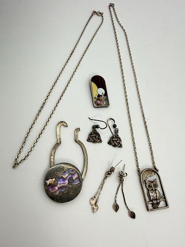 Lot #600 (1 of 15)