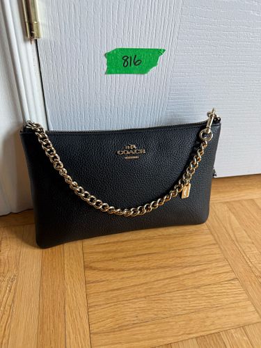 Lot #816 (1 of 7)