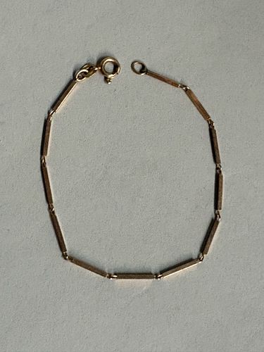 Lot #822 (1 of 9)