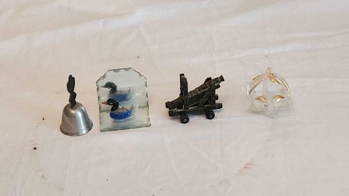 Lot #897 (1 of 1)