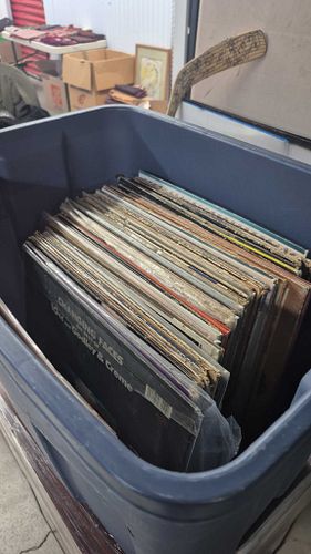 Lot #97 (1 of 18)