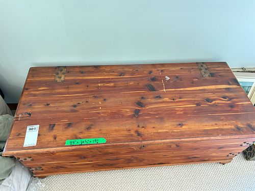 Lot #901 (1 of 4)