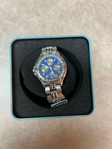Lot #83 (1 of 9)