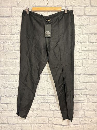 Lot #135 (1 of 5)