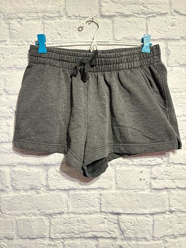 Lot #32 (1 of 6)