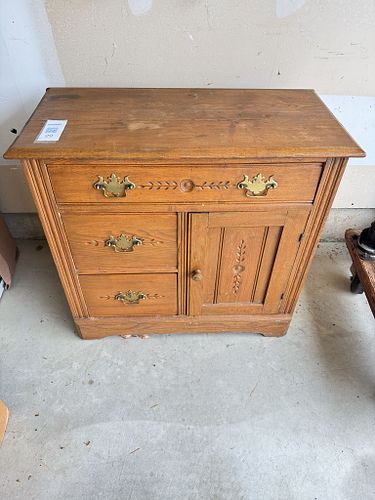 Lot #29 (1 of 10)