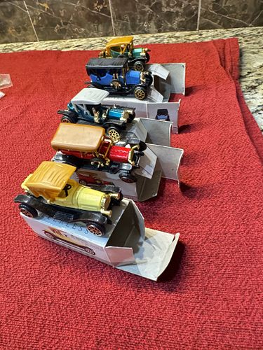 Lot #52 (1 of 7)