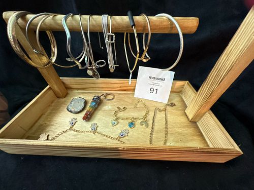 Lot #91 (1 of 5)