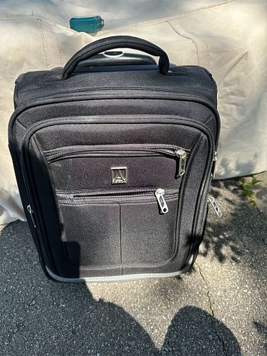 Lot #13 (1 of 8)