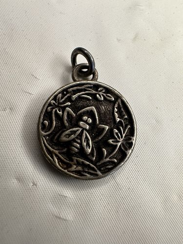 Lot #194 (1 of 4)