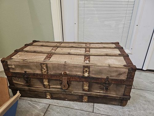 Lot #60 (1 of 6)