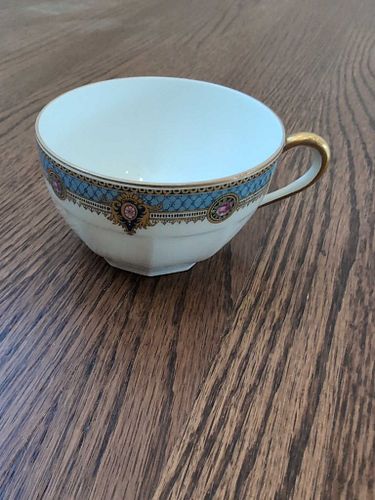 Lot #5 (1 of 19)